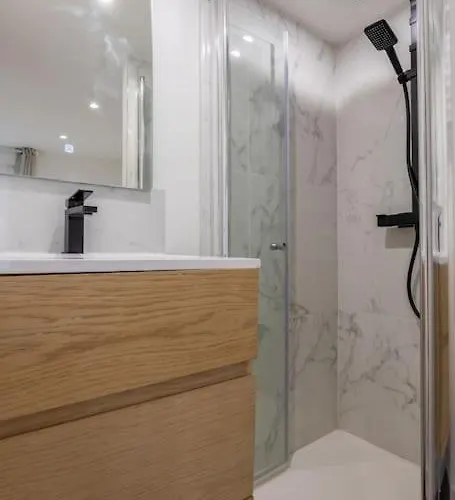 L'ecrin De L'hyper Centre *